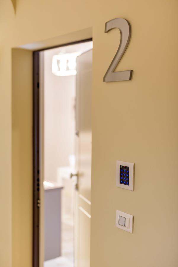 Marie Claire Apartments & Spa Vasto Phòng bức ảnh